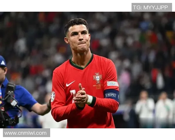 全球足球坛传奇球星盘点 他们如何定义足球历史的辉煌与荣耀