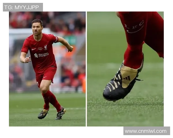 球星狂力踢鞋挑战足球鞋极限耐久性瞬间破裂搞笑画面曝光